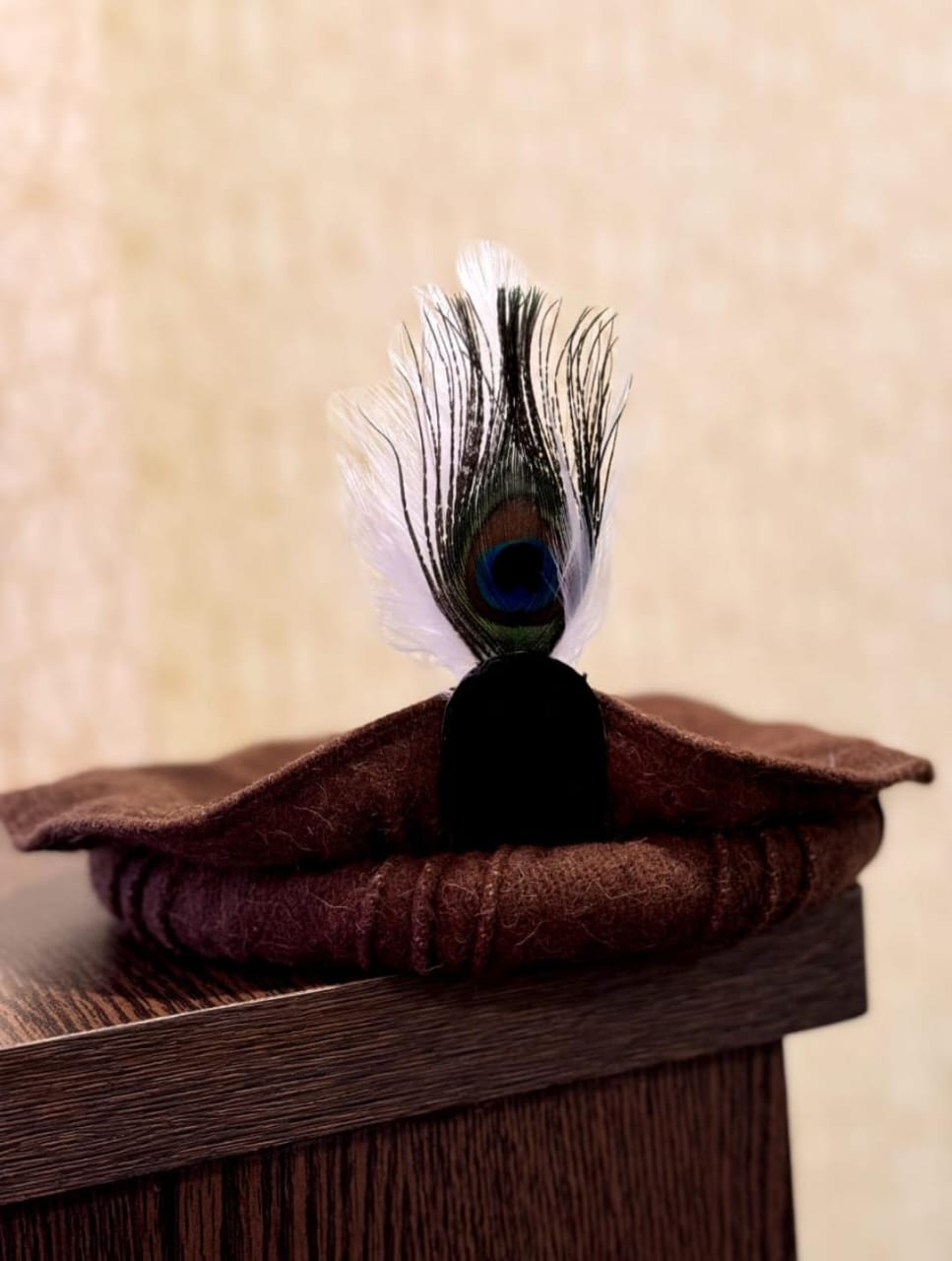 Brown Chitrali Cap – Handmade Wool Pakol with Detachable Gold & Silver Markhor and Feather | Unisex Traditional Hat